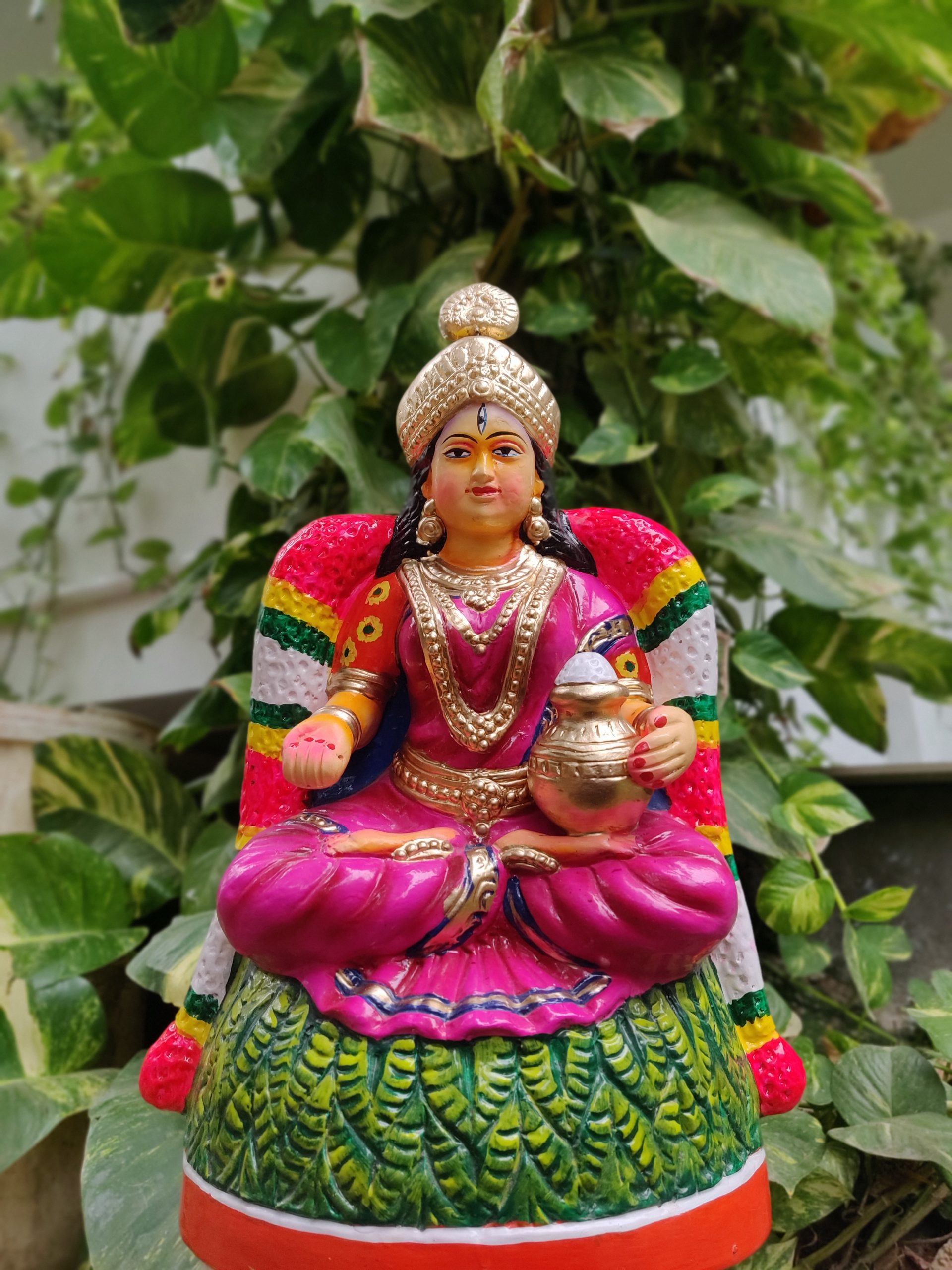 Hindu goddess Ma Annapoorani statue for golu